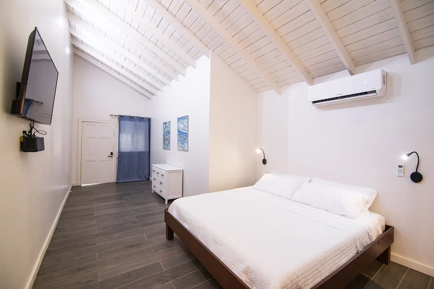 Private Room - Image 7